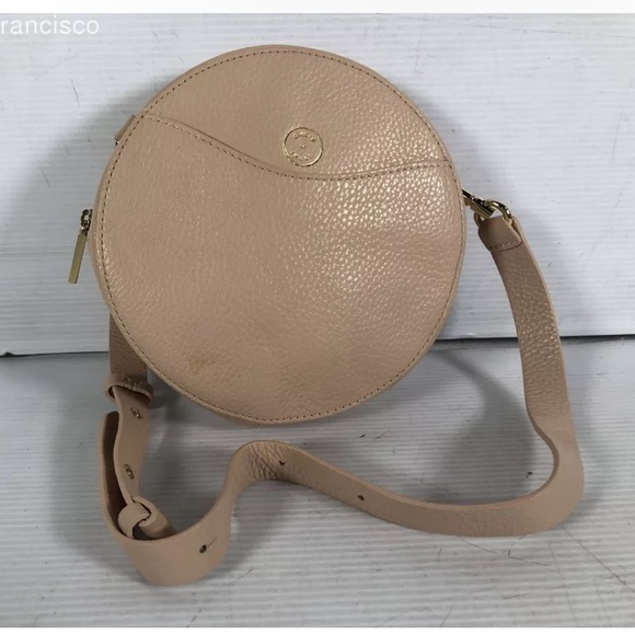 Cuyana Handbags - Cuyana Circle of Trust Circle Purse